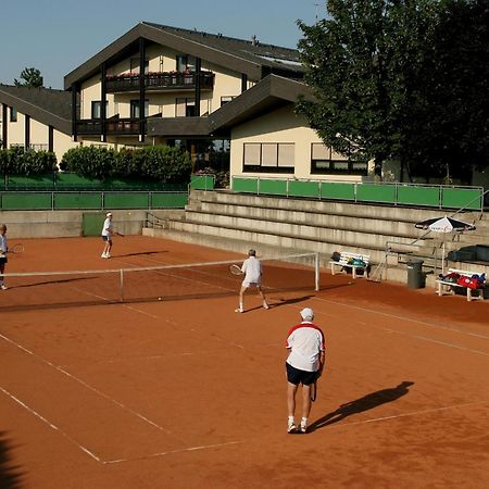 Neudorfl Tennis- Und Freizeitzentrum Neudoerfl מראה חיצוני תמונה