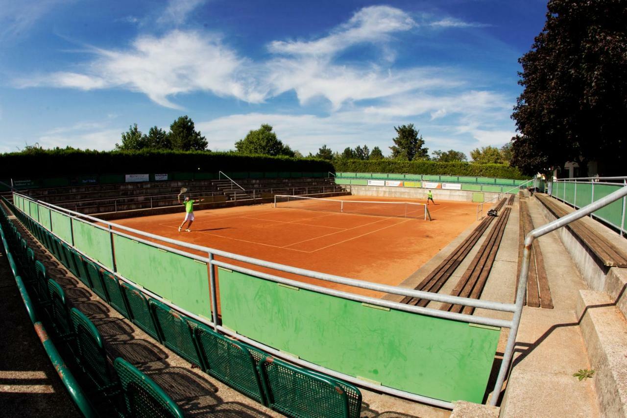 Neudorfl Tennis- Und Freizeitzentrum Neudoerfl מראה חיצוני תמונה